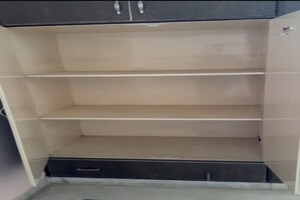 Furnished Amenities in 2 BHK Builder Floor at Sector 4 – for Rent