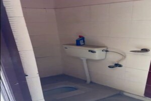 Bathroom in 2 BHK Builder Floor at Sector 4 – for Rent