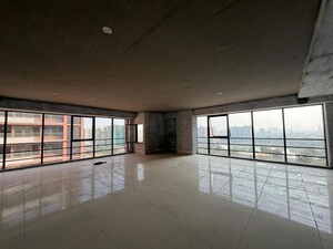 Room in  Office Space at Vaishnodevi Circle – for Rent