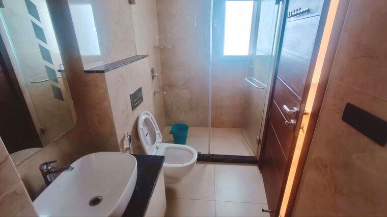 Bathroom, raj-one-good-earth 3 Bedroom 1620 Sq.Ft. Apartment In Sector 71 Gurgaon 10371653