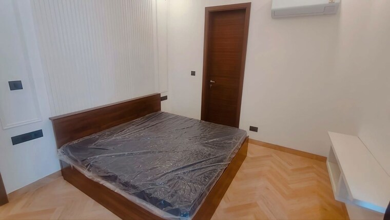 Bedroom, raj-one-good-earth 3 Bedroom 1620 Sq.Ft. Apartment In Sector 71 Gurgaon 10371653