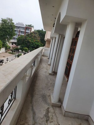 3 BHK Builder Floor For Rent in Sector 4