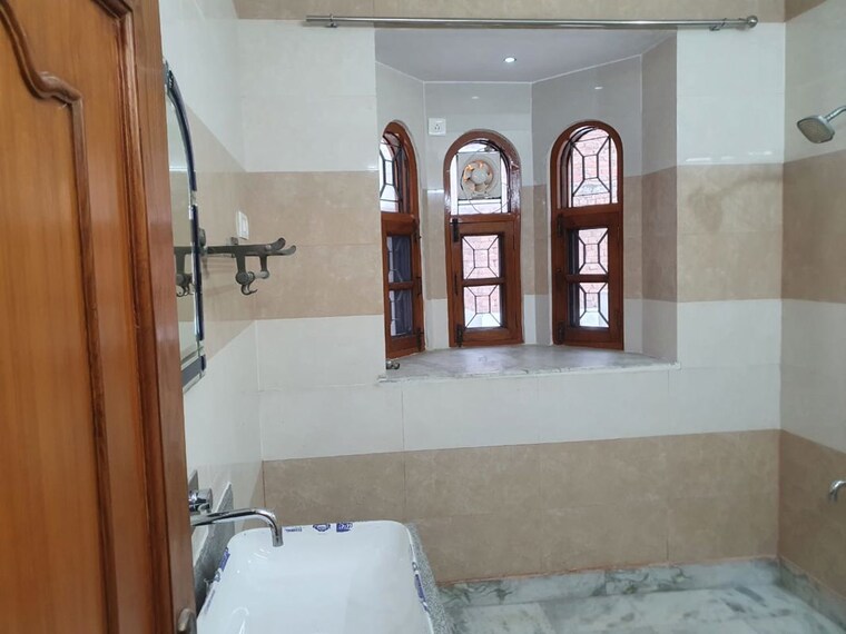undefined, sector 4 3 Bedroom 4500 Sq.Ft. Builder Floor In Sector 4 Gurgaon 10371671