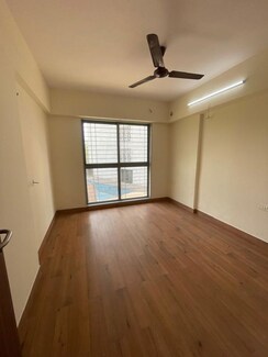 2 BHK + Extra Room Apartment For Rent in Spenta Palazzio