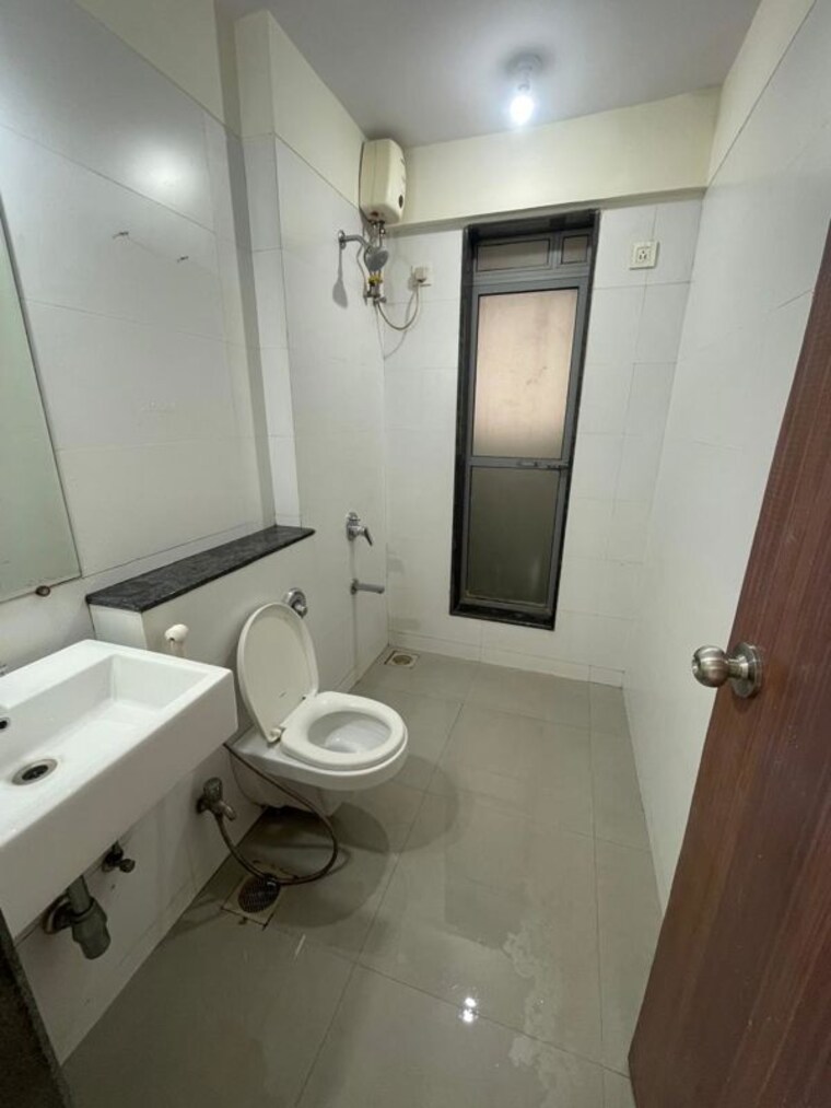 Bathroom, spenta-palazzio 2 Bedroom 720 Sq.Ft. Apartment In Sakinaka Mumbai 10371622