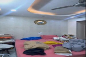 Furnished Amenities in 2 BHK Builder Floor at Sector 9 – for Rent