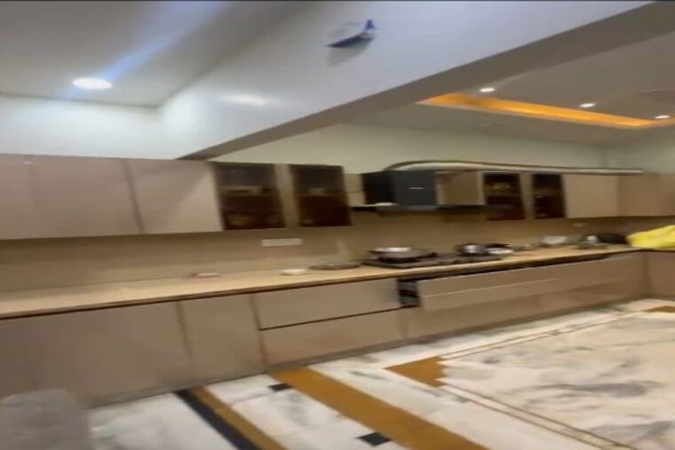 Kitchen, sector 9 2 Bedroom 2367 Sq.Ft. Builder Floor In Sector 9 Gurgaon 10371687
