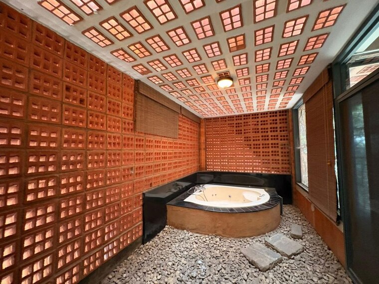 Bathroom, high grounds 4 Bedroom 5200 Sq.Ft. Villa In High Grounds Bangalore 10371719