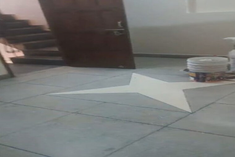 Room, sector 7 2 Bedroom 1440 Sq.Ft. Builder Floor In Sector 7 Gurgaon 10371740