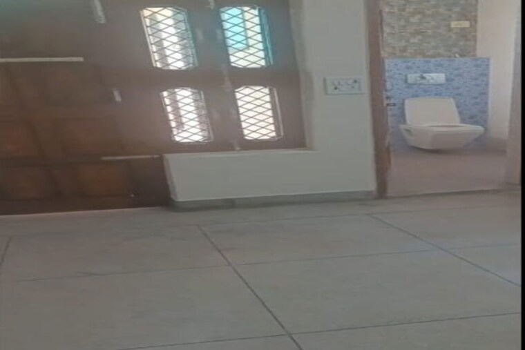 Room, sector 7 2 Bedroom 1440 Sq.Ft. Builder Floor In Sector 7 Gurgaon 10371740