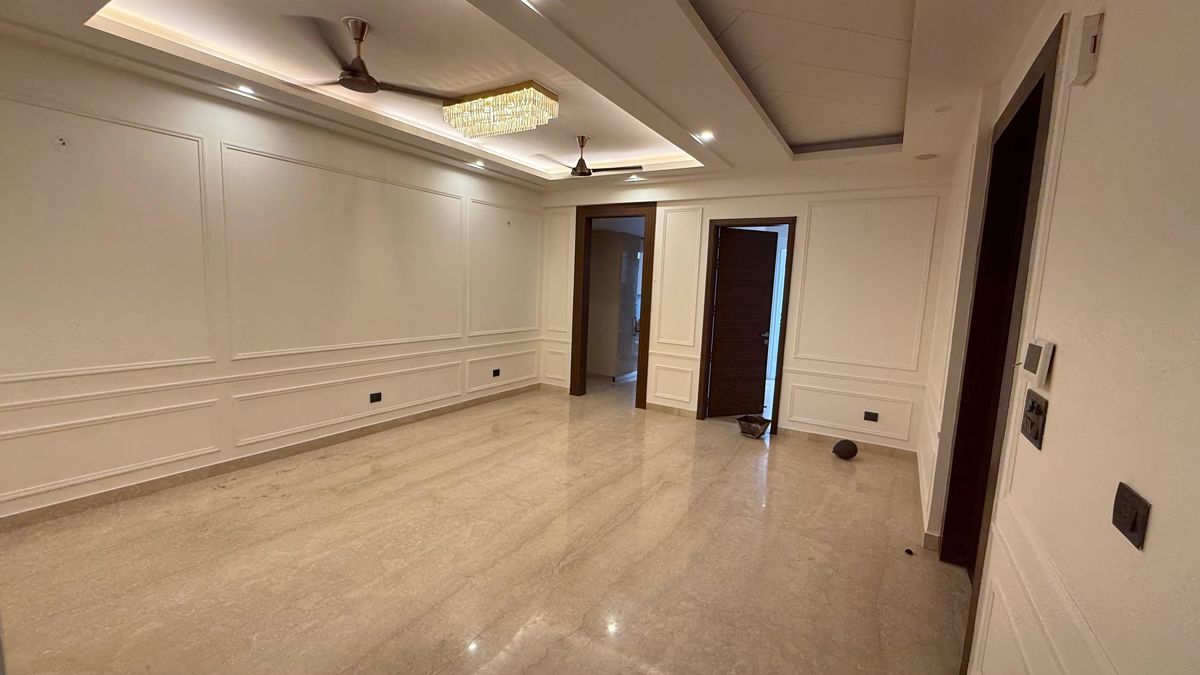 3 BHK + Extra Room,Basement 1620 Sq.Ft. Apartment in Raj One Good Earth