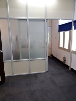 Room in  Office Space at Halasuru – for Rent
