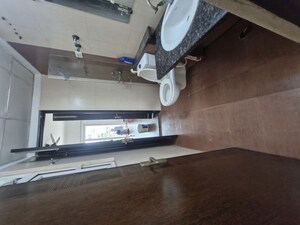 Bathroom in 4 BHK Apartment at Mahagun Moderne Low Rise, Sector 78 – for Rent
