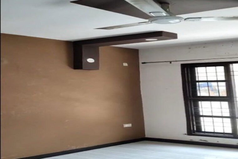 Room, sector 9 3 Bedroom 3078 Sq.Ft. Builder Floor In Sector 9 Gurgaon 10371791