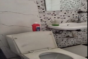 Bathroom in 3 BHK Builder Floor at Sector 9 – for Rent
