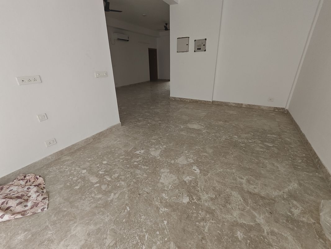 4 BHK + Basement 298 Sq.Yd. Apartment in SS The Leaf