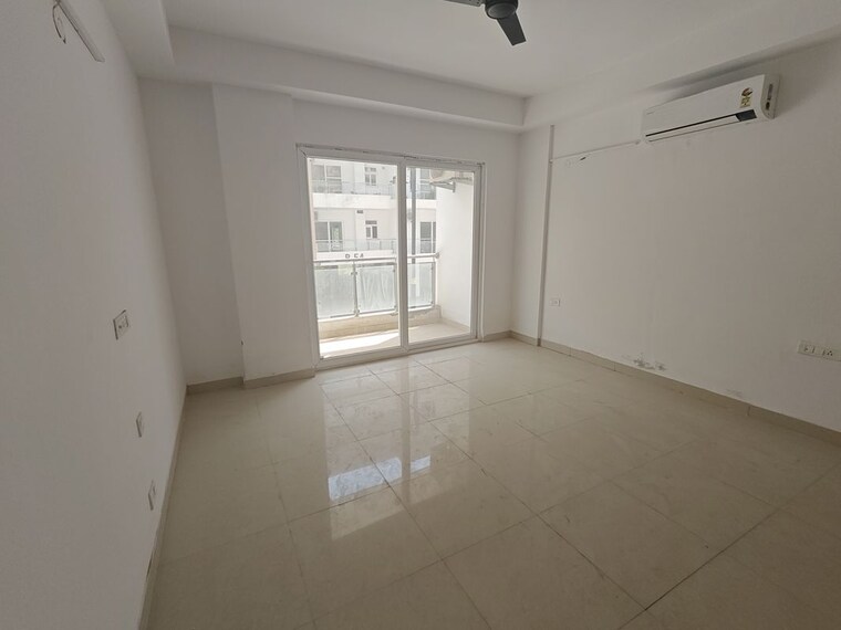 Room, ss-the-leaf 4 Bedroom 298 Sq.Yd. Apartment In Sector 85 Gurgaon 10371778