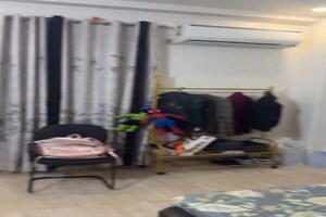 Parking in 3 BHK Builder Floor at Sector 4 – for Rent