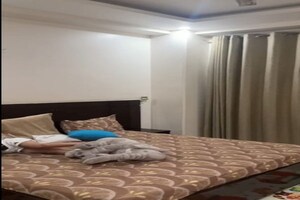Bedroom in 3 BHK Builder Floor at Sector 4 – for Rent