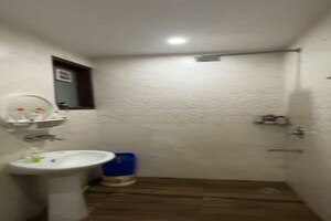 Furnished Amenities in 3 BHK Builder Floor at Sector 4 – for Rent