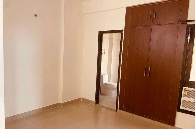 Room, ace-platinum 4 Bedroom 1950 Sq.Ft. Apartment In Zeta I Greater Noida Greater Noida 10371819