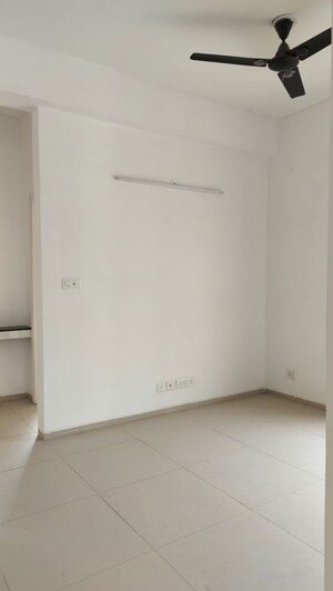 Room in 3.5 BHK Builder Floor at Vatika Xpressions, Sector 88b – for Rent