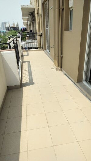 Balcony in 3.5 BHK Builder Floor at Vatika Xpressions, Sector 88b – for Rent