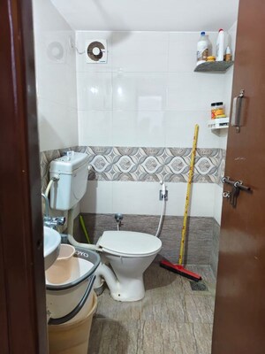 Bathroom in 1 RK Apartment at Halasuru – for Rent