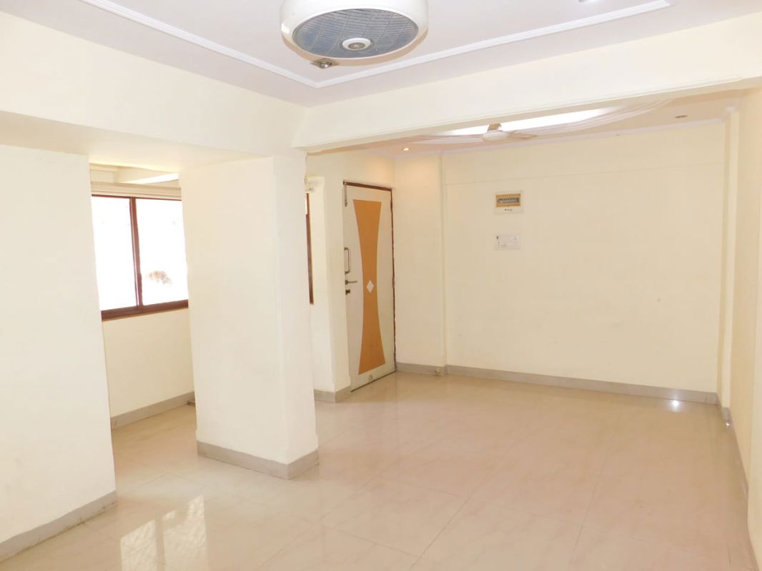 2 BHK + Study Room Apartment For Rent in Minoo Apartment