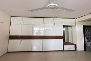 Furnished Amenities in 2 BHK Apartment at Pareena Om Apartments, Sector 112 – for Rent