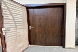 Room in 2 BHK Apartment at Pareena Om Apartments, Sector 112 – for Rent