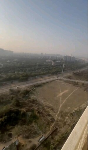 Plot Area in 3 BHK Apartment at Migsun Twiinz, Eta Ii Greater Noida – for Rent