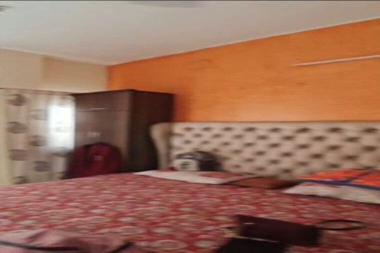 Bedroom, sector 7 3 Bedroom 2700 Sq.Ft. Builder Floor In Sector 7 Gurgaon 10371859