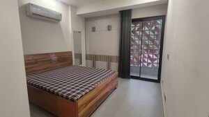 Bedroom in 3 BHK Builder Floor at Dlf Phase V – for Rent