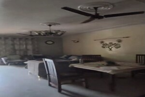 3 BHK Builder Floor For Rent in Sector 7