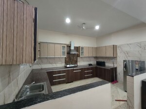 Kitchen in 3 BHK Builder Floor at Sector 27 – for Rent