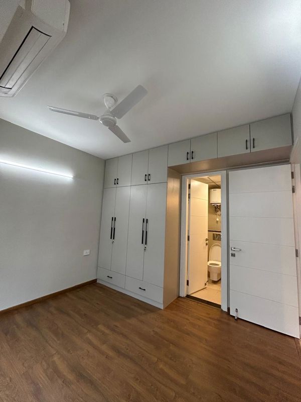 3.5 BHK + Basement 1850 Sq.Ft. Apartment in Signature Global City 63A