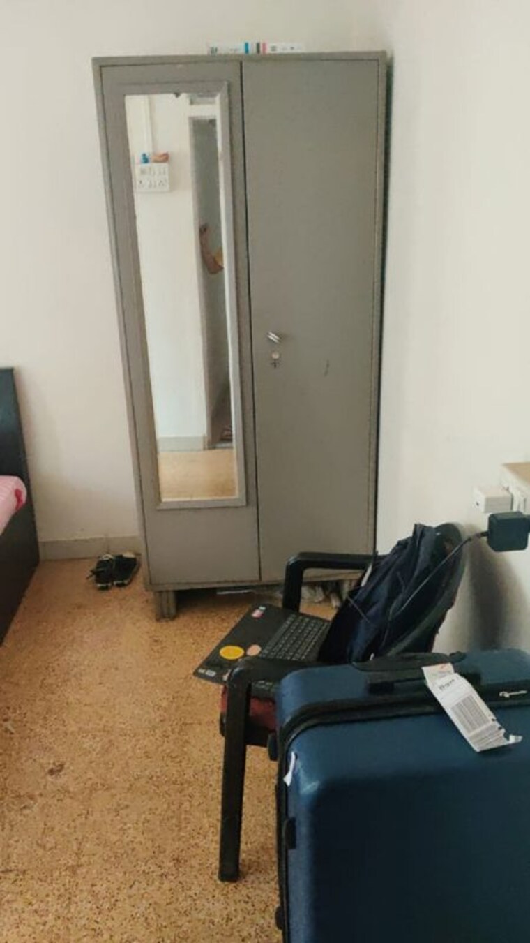 Living Room, khar west 1 Bedroom 500 Sq.Ft. Apartment In Khar West Mumbai 10371873