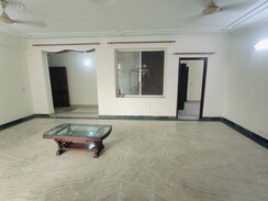 3.5 BHK + Servant Room Apartment For Rent in Park View Apartments Gurgaon
