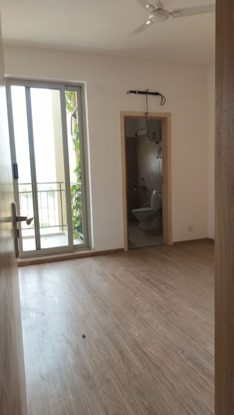 Room, vatika-xpressions 2.5 Bedroom 240 Sq.Yd. Builder Floor In Sector 88b Gurgaon 10371864