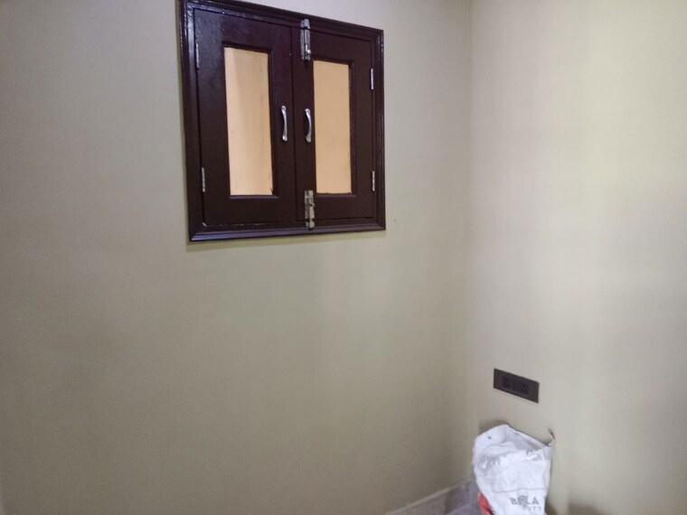 Room, sector 4 3.5 Bedroom 2250 Sq.Ft. Builder Floor In Sector 4 Gurgaon 10371895