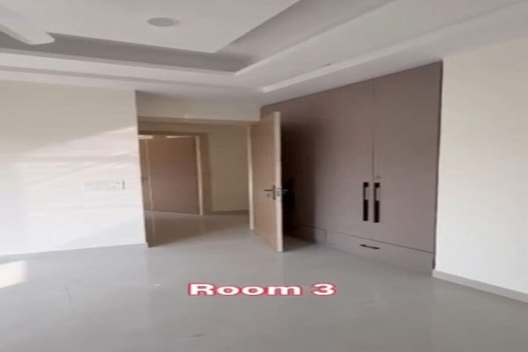 Room, sector 4 3 Bedroom 2250 Sq.Ft. Builder Floor In Sector 4 Gurgaon 10371914