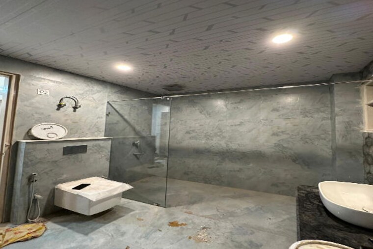 Bathroom, sector 4 3 Bedroom 2250 Sq.Ft. Builder Floor In Sector 4 Gurgaon 10371914