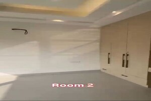 Room in 3 BHK Builder Floor at Sector 4 – for Sale