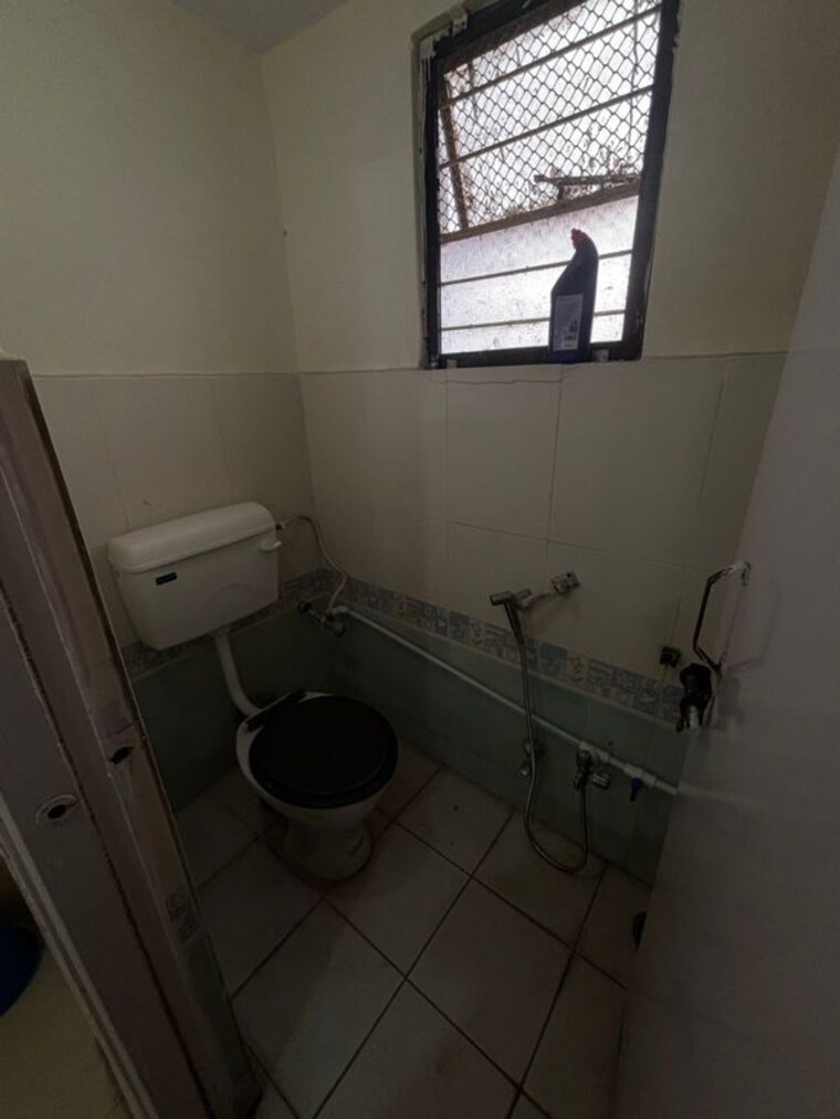 Bathroom, madhuban-classic 1 Bedroom 600 Sq.Ft. Apartment In Kalas Pune 10371910