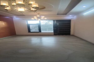 Living Room in 3 BHK Builder Floor at Sector 7 – for Sale