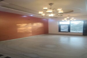 Bedroom in 3 BHK Builder Floor at Sector 7 – for Sale