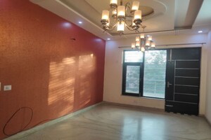 3 BHK Builder Floor For Sale in Sector 7