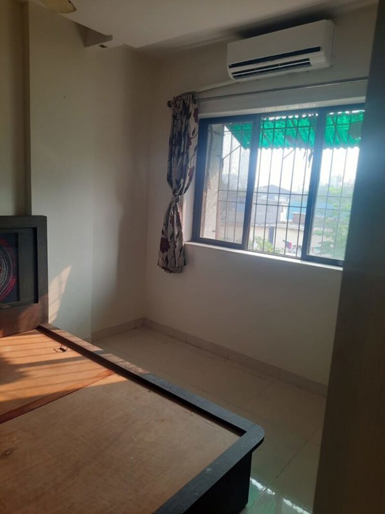 Room, raj-residency-kasarvadavali 1 Bedroom 450 Sq.Ft. Apartment In Kasarvadavali Thane 10371933