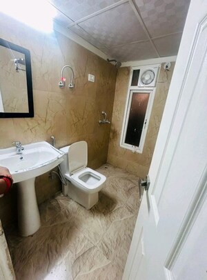 Team Area in 3 BHK Apartment at Migsun Vilaasa, Eta Ii Greater Noida – for Rent